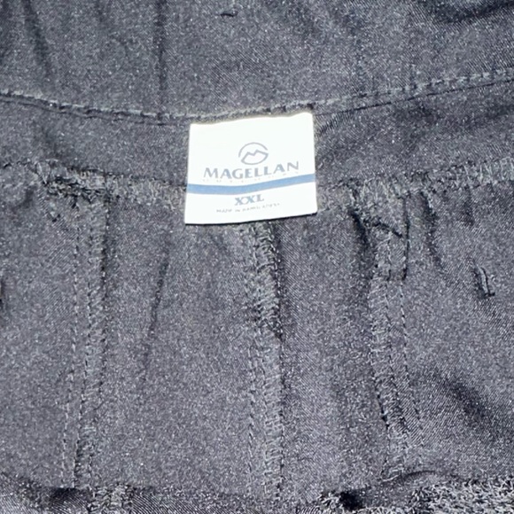 Magellan • Outdoor Water Friendly Shorts • Womens Size XXL - Picture 4 of 6